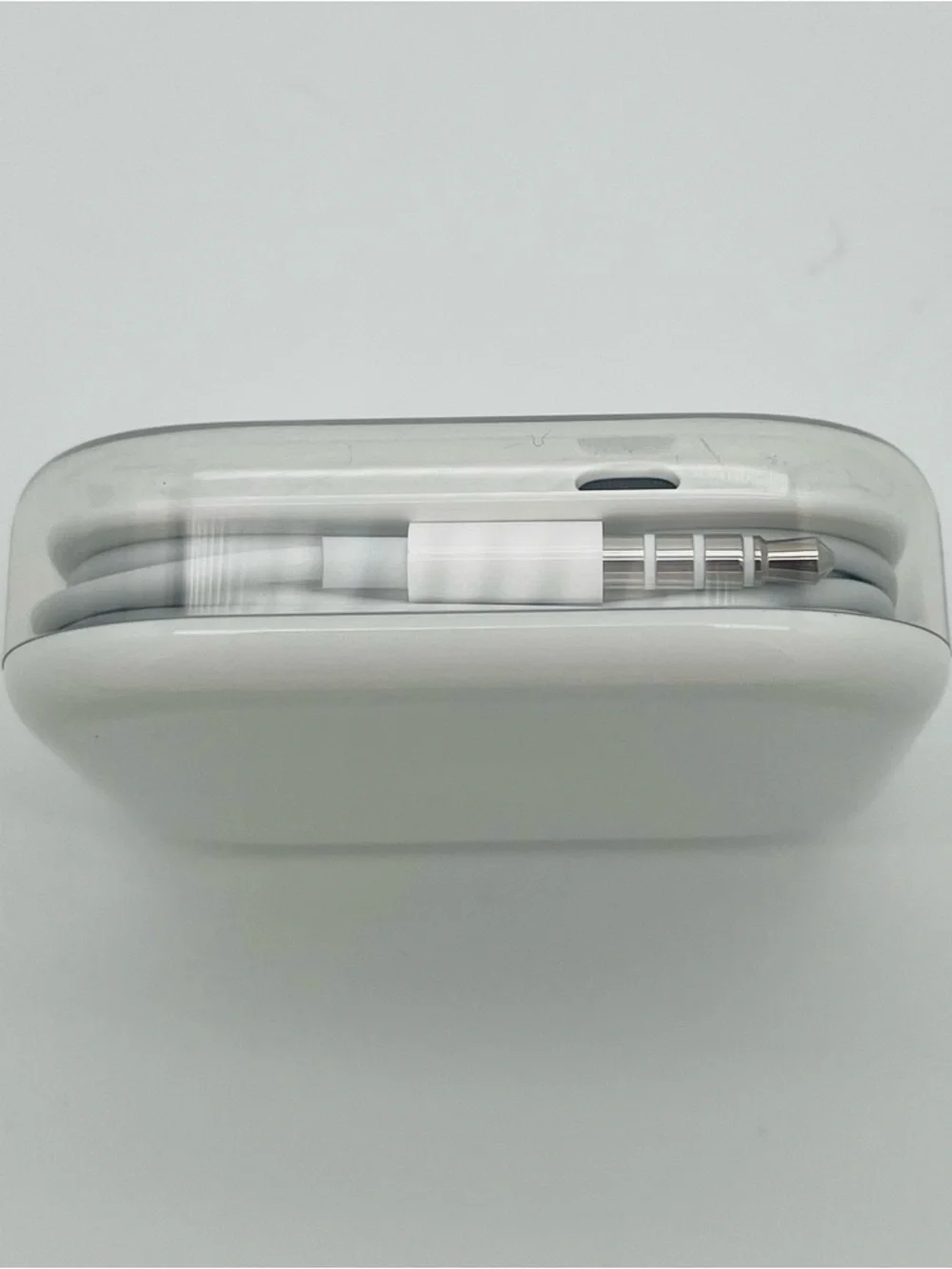 Genuine Apple Corded White Earpods Earbuds Headphones 3.5mm - Brand NEW in Case